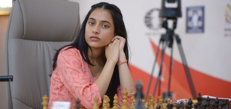 You are currently viewing Divya Deshmukh Becomes FIDE Women’s World Cup Champion, Makes History for Indian Chess